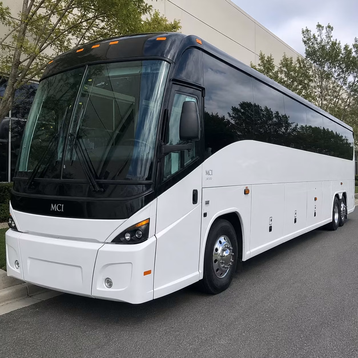 charterbusrentalstatenislandny com makes it possible to run recurring commuter shuttle routes across the borough