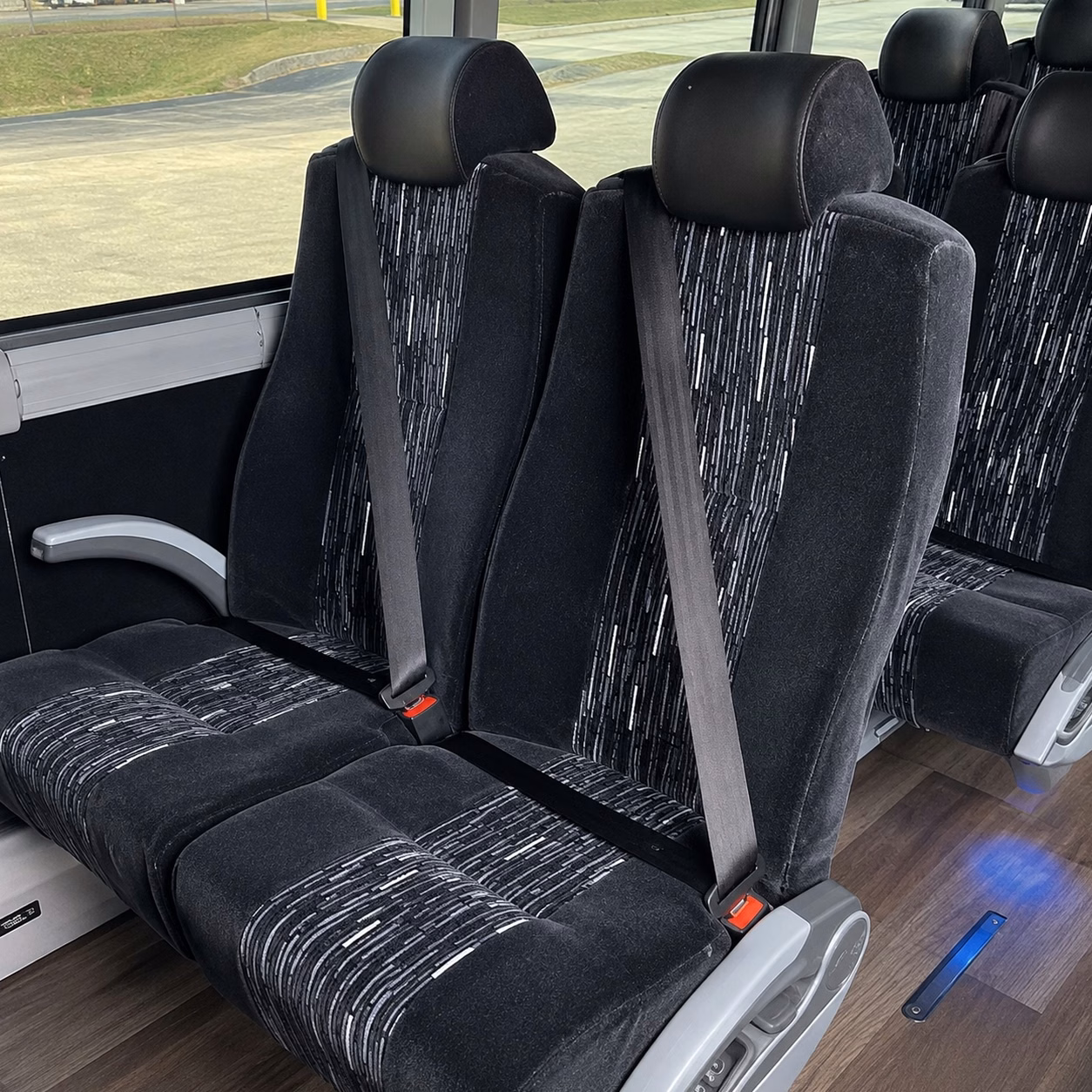 how where and when you are traveling affects staten island bus rental rates